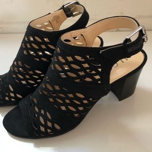 BLACK PEEP TOE SANDAL